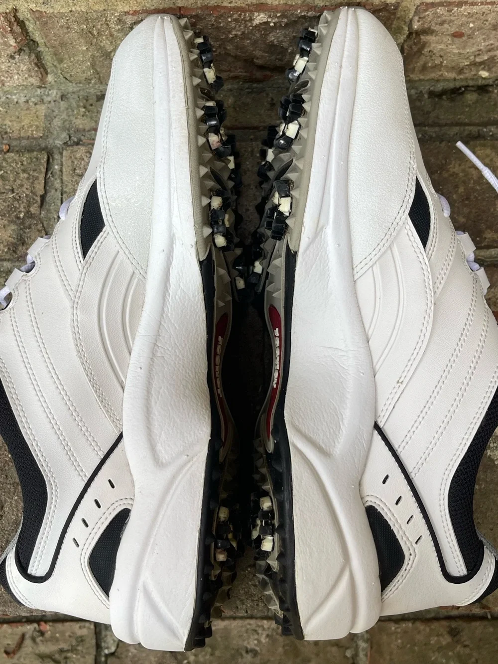 FootJoy Men’s Golf Shoes Size 10 White Black Spiked Leather 45428